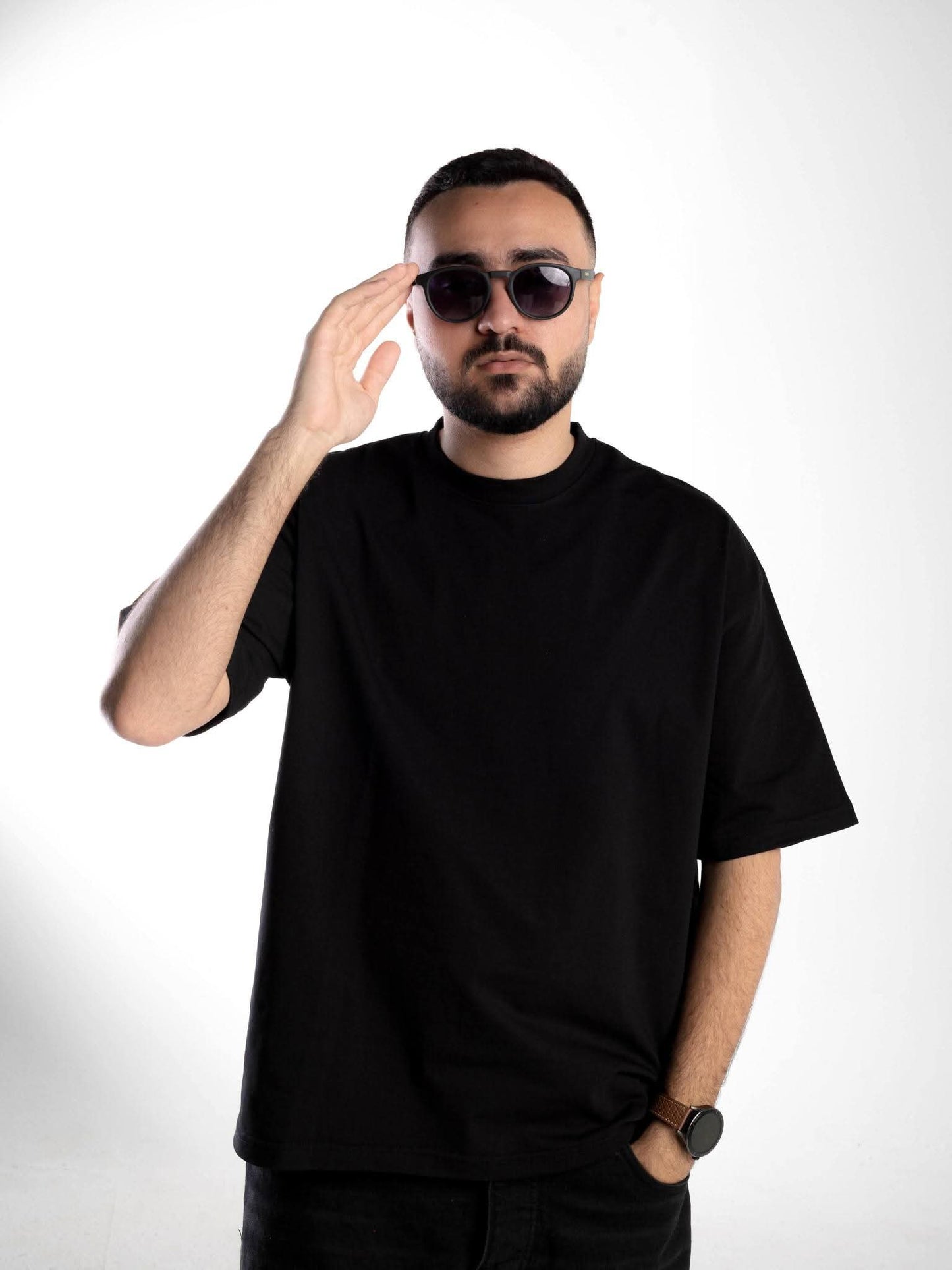 BASIC OVERSIZED T-SHIRT