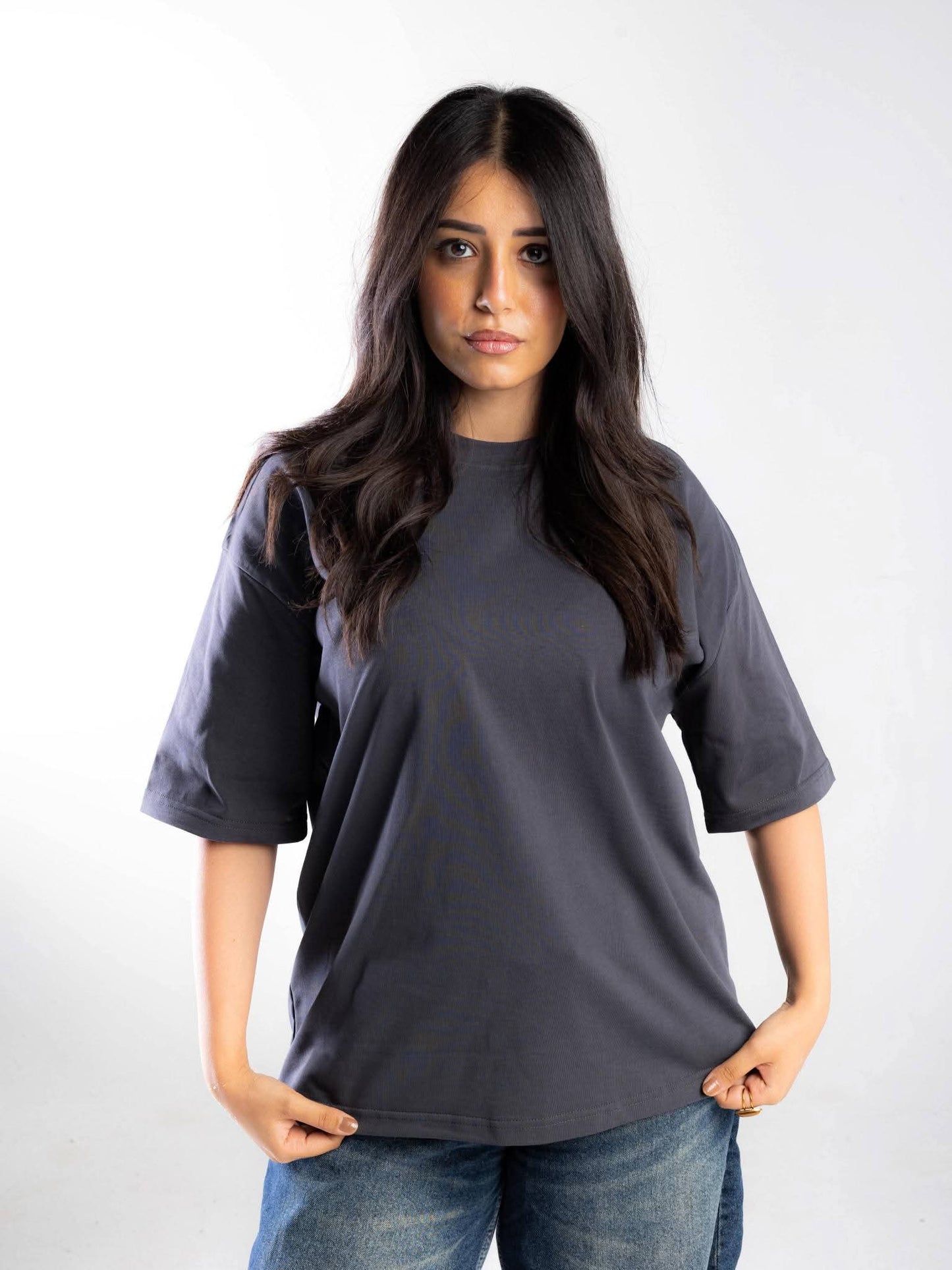 BASIC OVERSIZED T-SHIRT