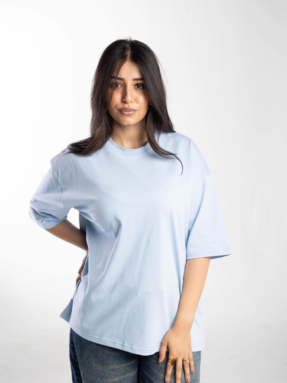 BASIC OVERSIZED T-SHIRT